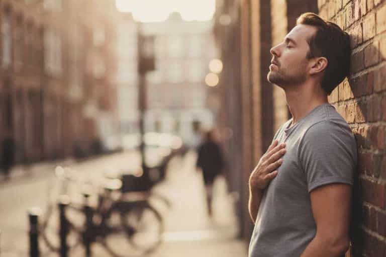 Anxious Thoughts β Top Tips To Free Your Mind